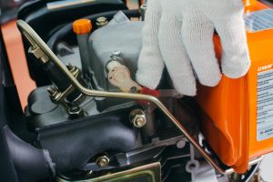 удалить воздух из топливной системы дизельной мотопомпы